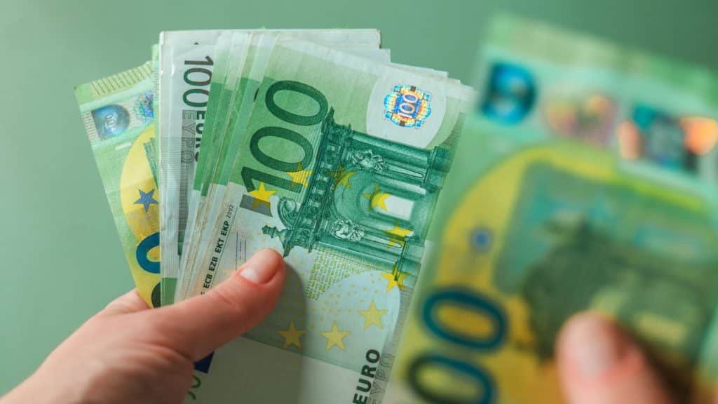 Neue Berufe sprengen bisherige Gehaltsvorstellungen: Ohne Ausbildung zum Top-Gehalt